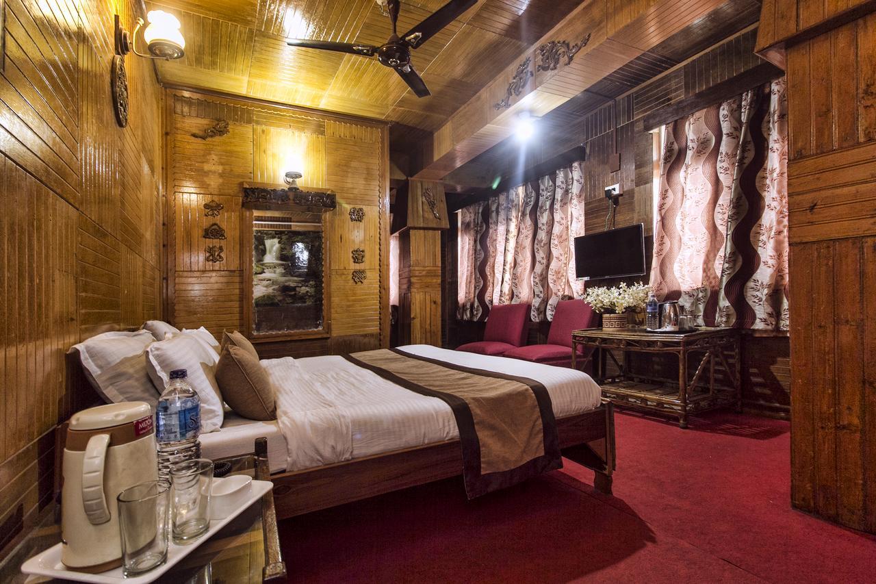 Hotel Soyang Uva Gangtok Buitenkant foto